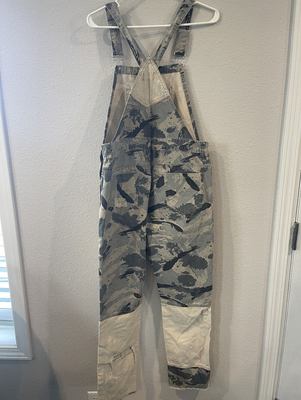 POL Womens 100% Cotton Green Camo Cream Patchwork Distressed Straight Jumpsuit M - Picture 2 of 4